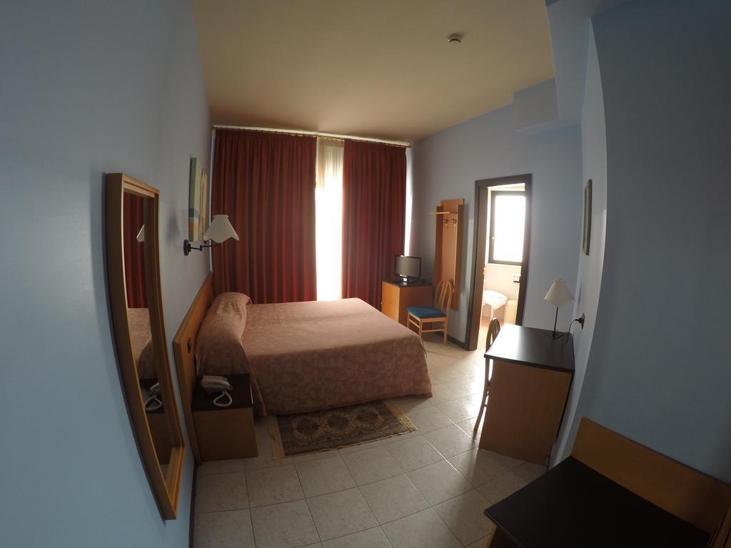 Hotel Astoria Alberobello Habitación foto